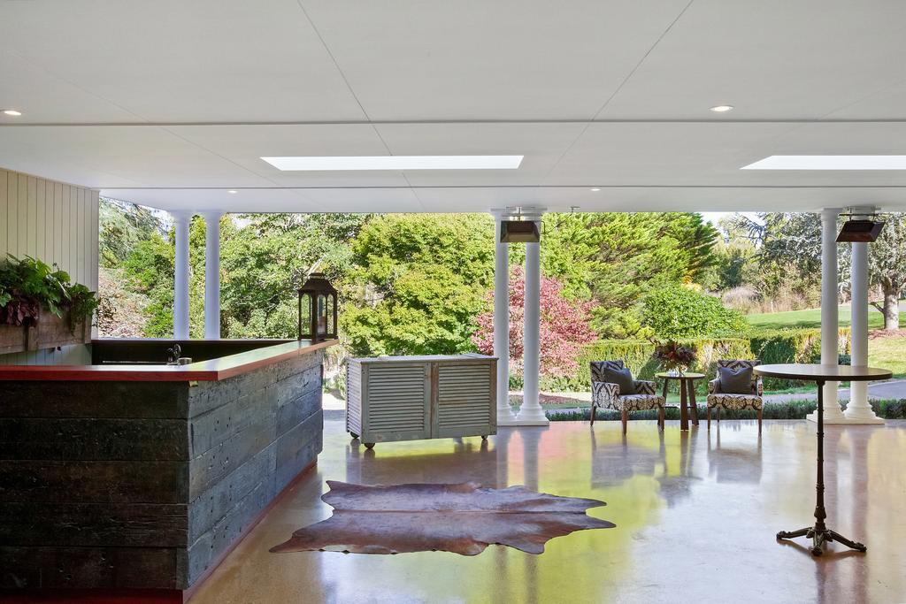Отель Peppers Manor House Sutton Forest Экстерьер фото