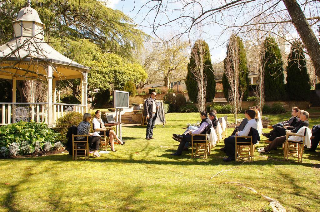 Отель Peppers Manor House Sutton Forest Экстерьер фото