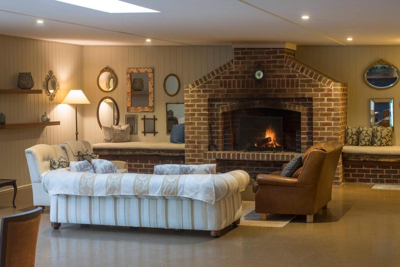 Отель Peppers Manor House Sutton Forest Экстерьер фото